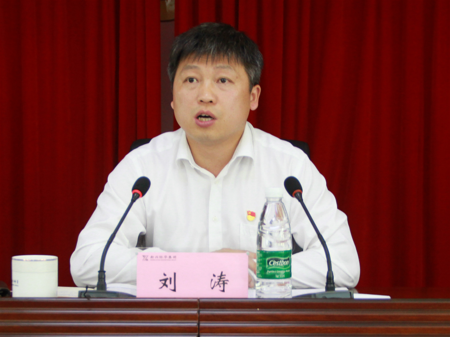 劉書(shū)記講黨課.jpg